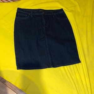 Banana Republic Jean skirt from split size 4